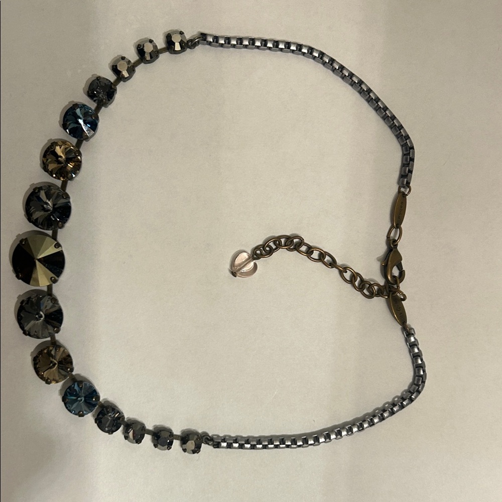 Sabika Elegant Blue and Gold Necklace
